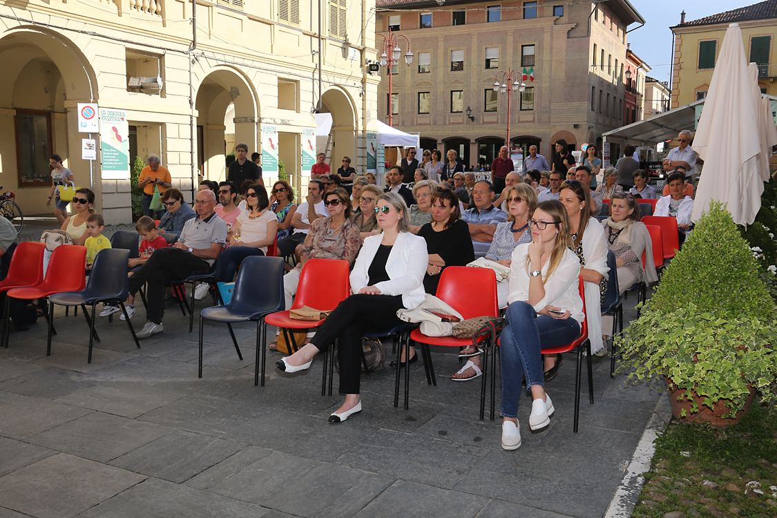 32_  La Barbera incontra - Margherita Oggero.jpg